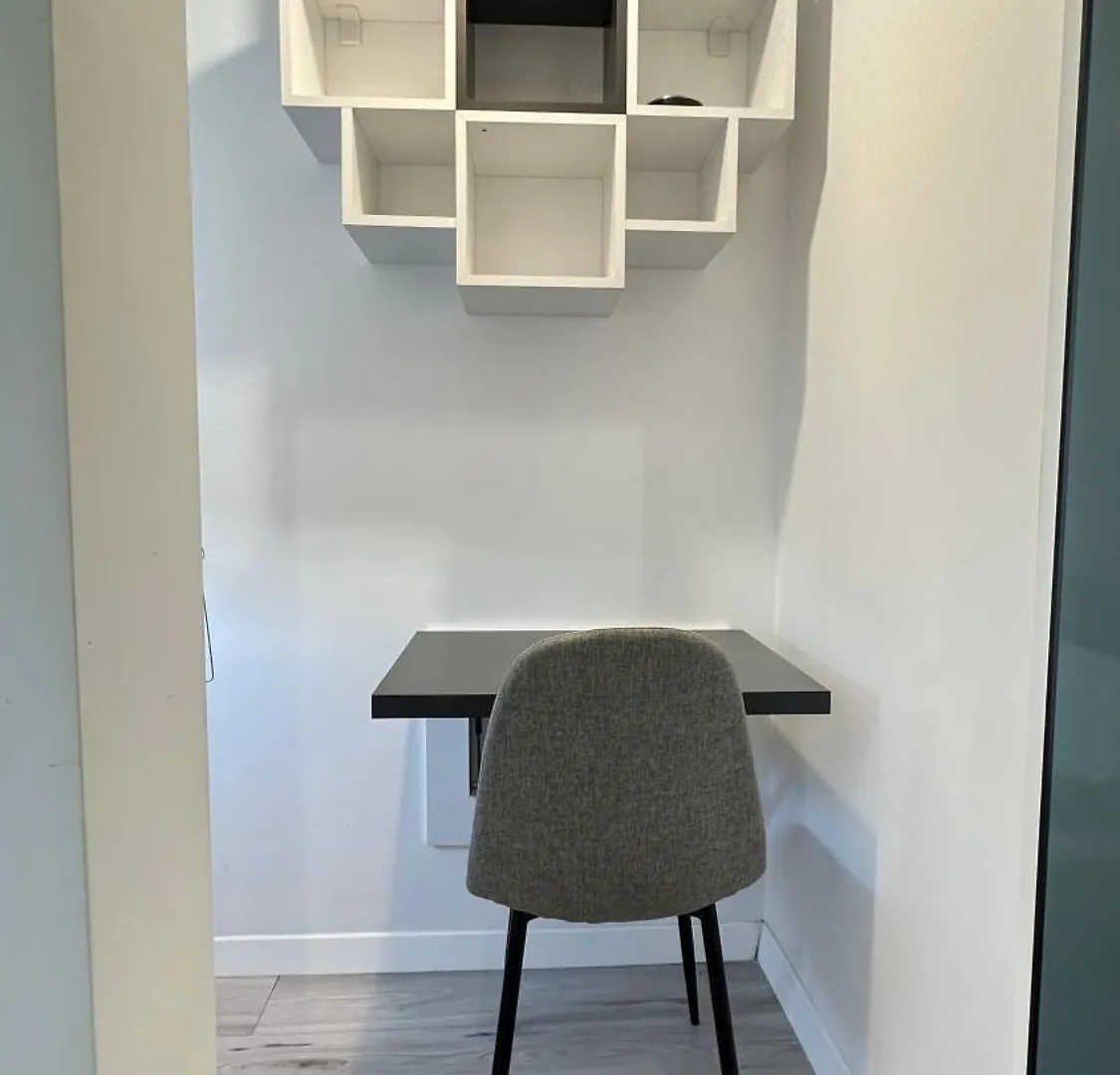 טיראנה Studio Apartment 24/7 Self Check-In אלבניה