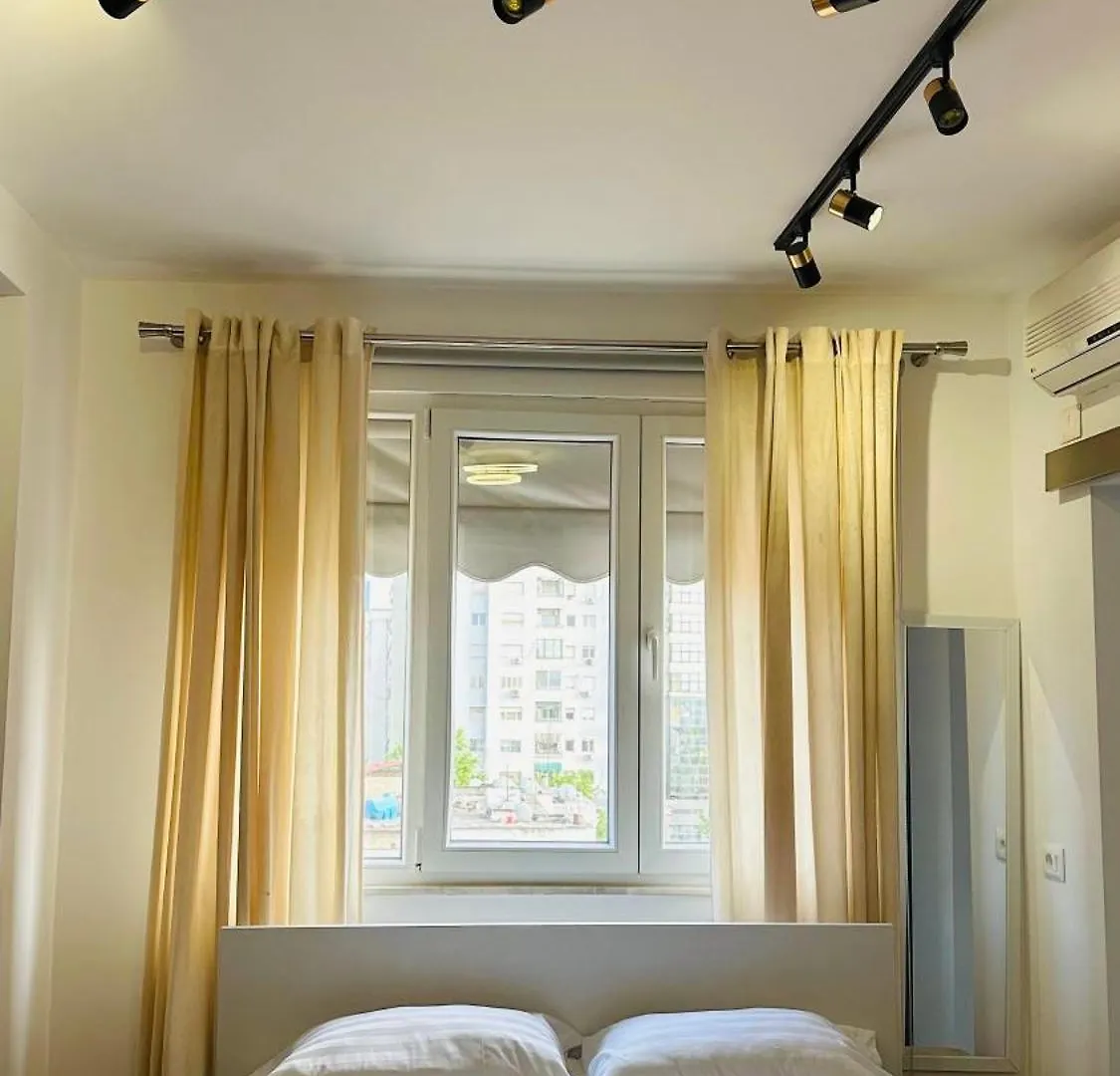 טיראנה Studio Apartment 24/7 Self Check-In 0*,  אלבניה